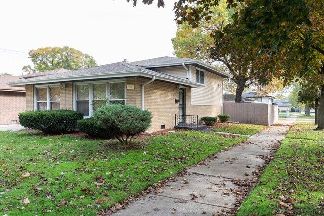 Property Photo:  14545 University Avenue  IL 60419 