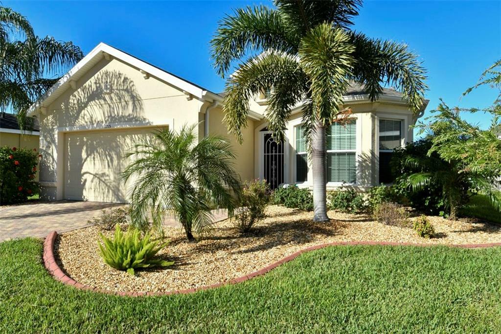 Property Photo:  1715 Pacific Dunes Drive  FL 33573 