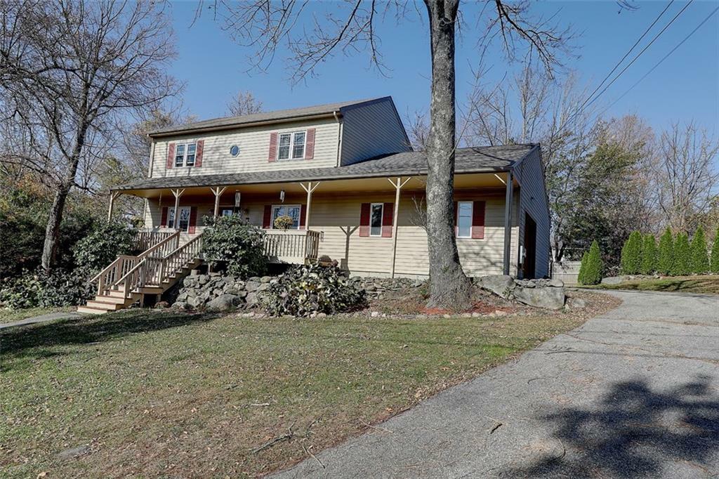 Property Photo:  4 Olivia Ct  RI 02919 