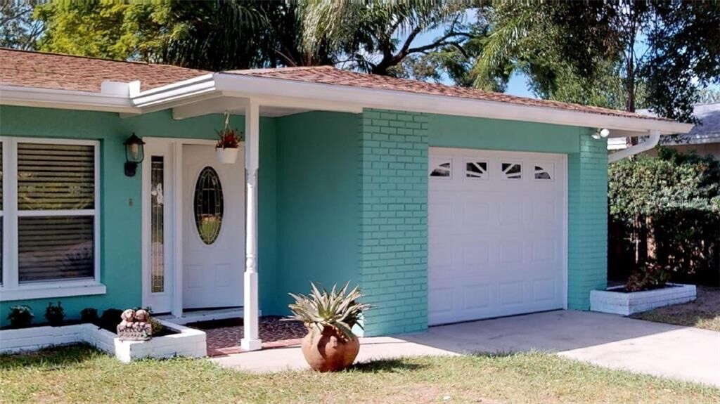 Property Photo:  468 Limewood Avenue  FL 34698 