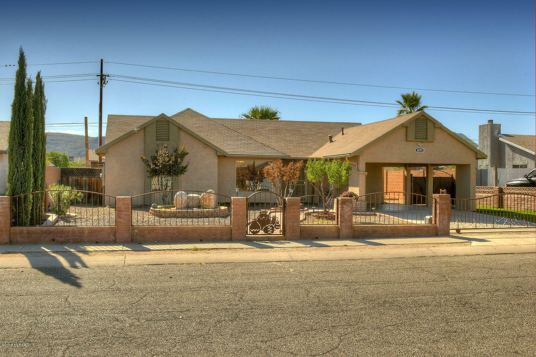 Property Photo:  3273 W Avenida Destino  AZ 85746 