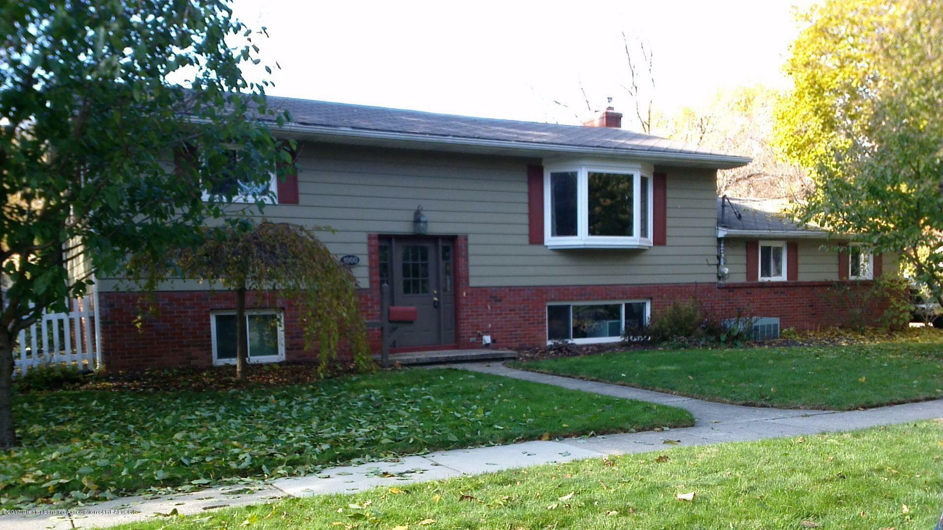 Property Photo:  1000 Degroff Street  MI 48837 