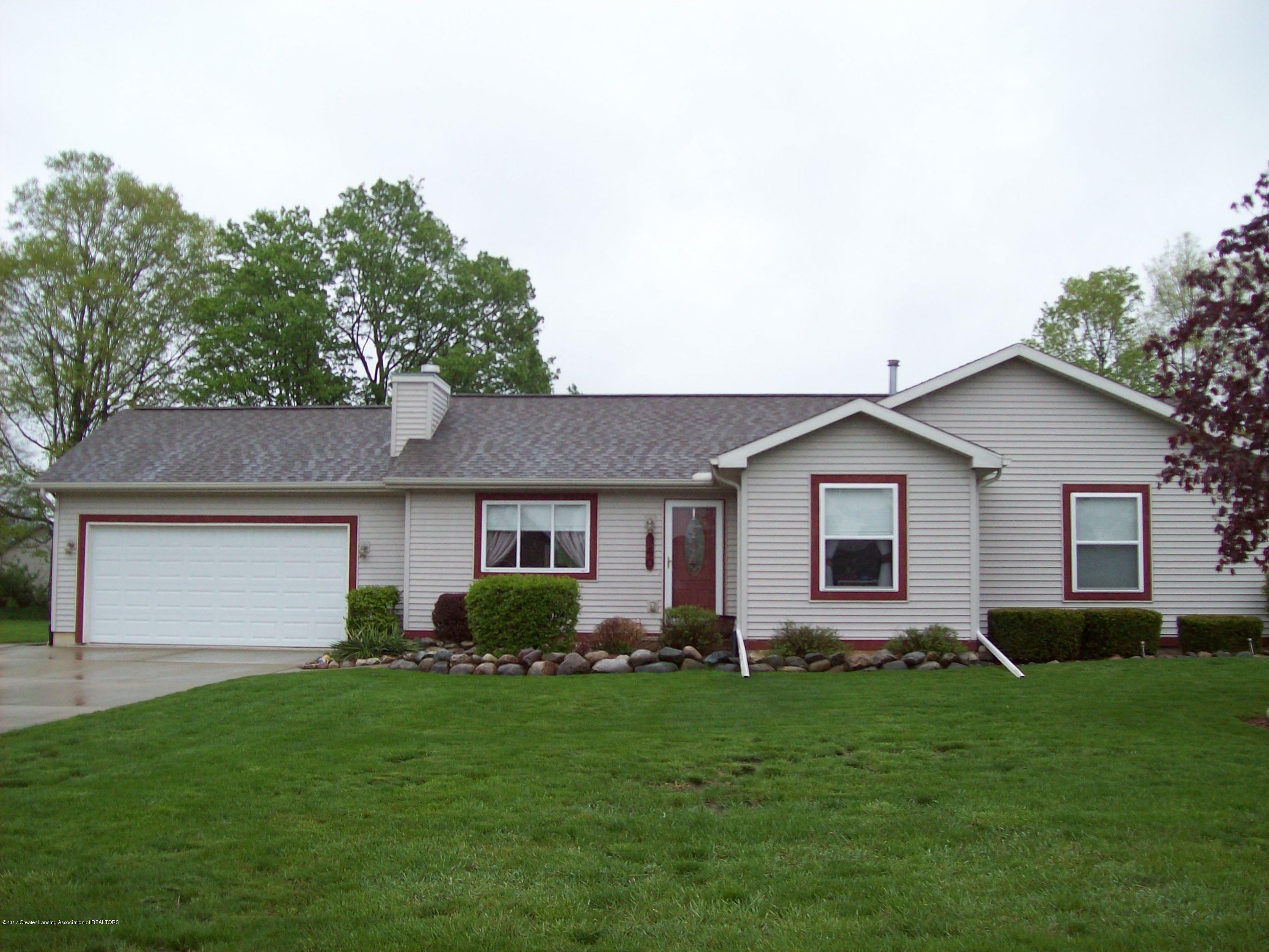 Property Photo:  340 Shelby Lane  MI 48821 