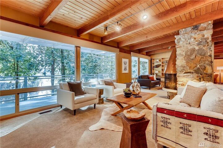 Property Photo:  17886 W Spring Lake Drive SE  WA 98058 