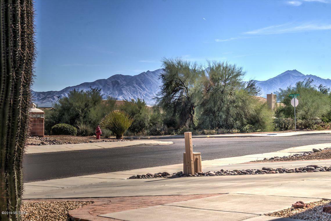 Property Photo:  171 N Running Spring Drive  AZ 85614 