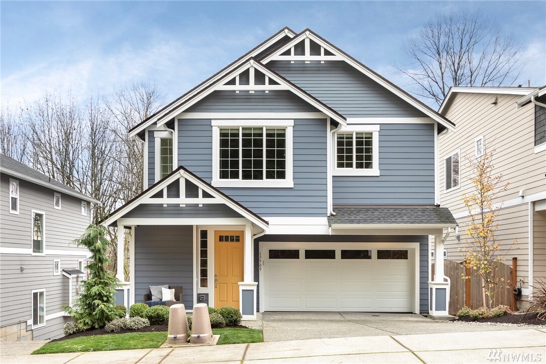 Property Photo: 17709 3rd Avenue SE WA 98012