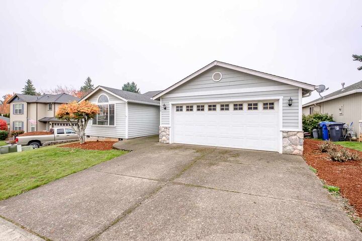 678  Juntura Wy SE  Salem OR 97302-3999 photo