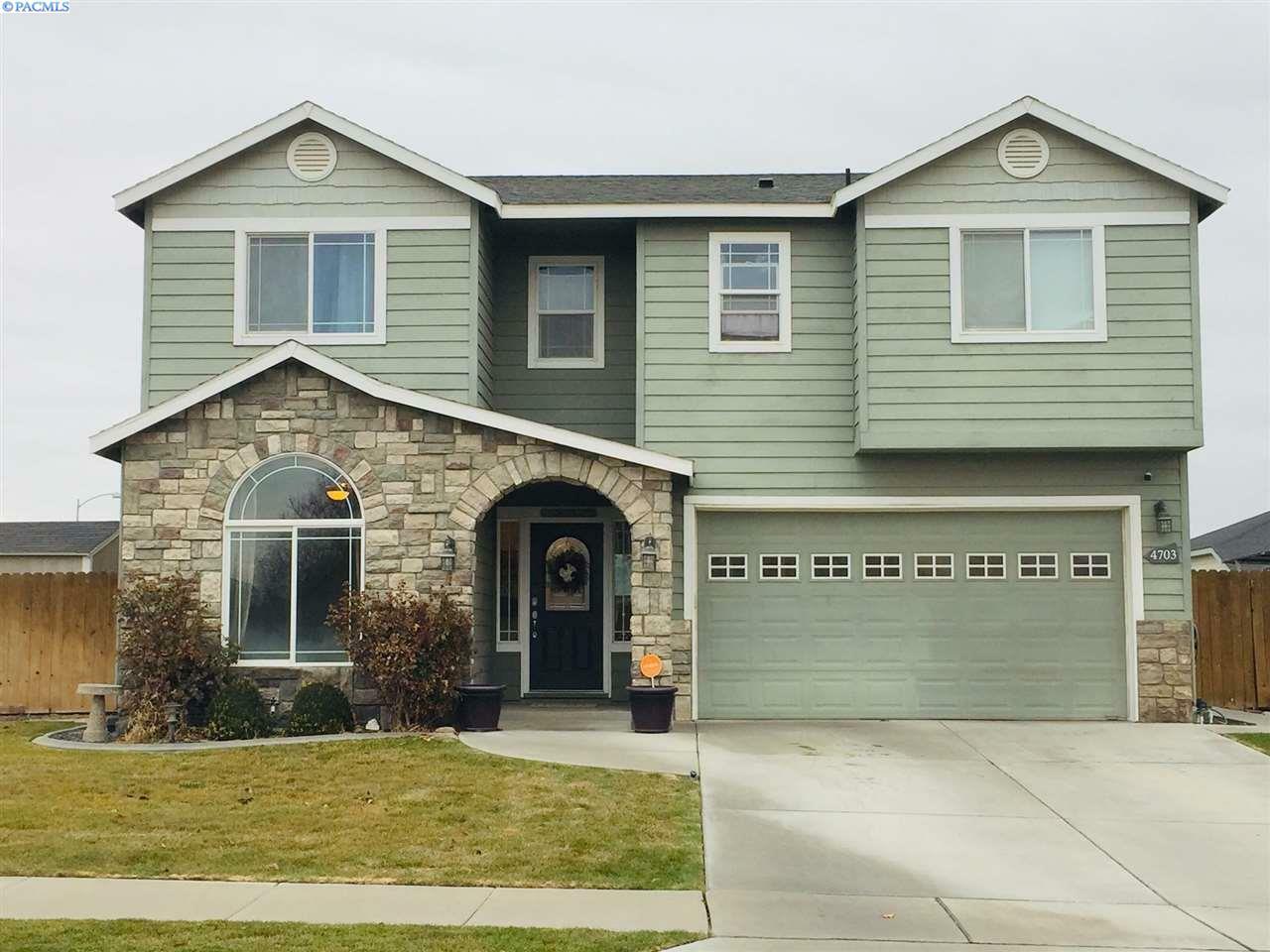 4703 Valencia Dr  Pasco WA 99301 photo