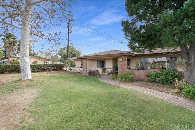 Property Photo:  17475 Krameria Avenue  CA 92504 