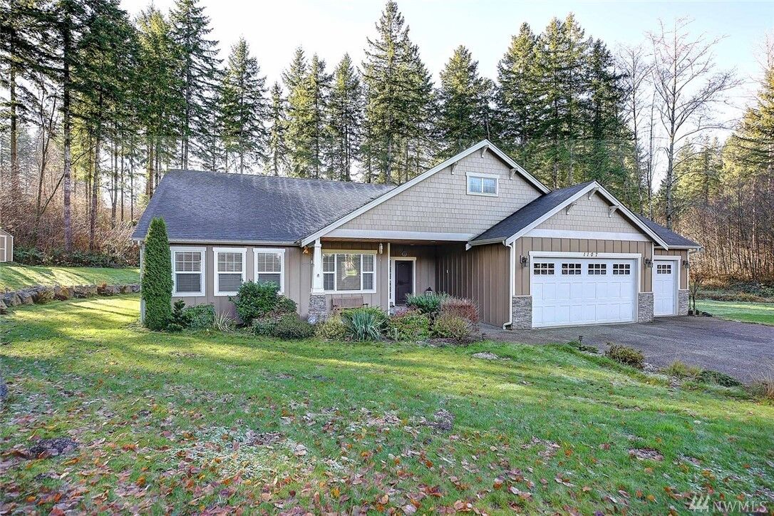 Property Photo: 1107 259th Street NW WA 98292