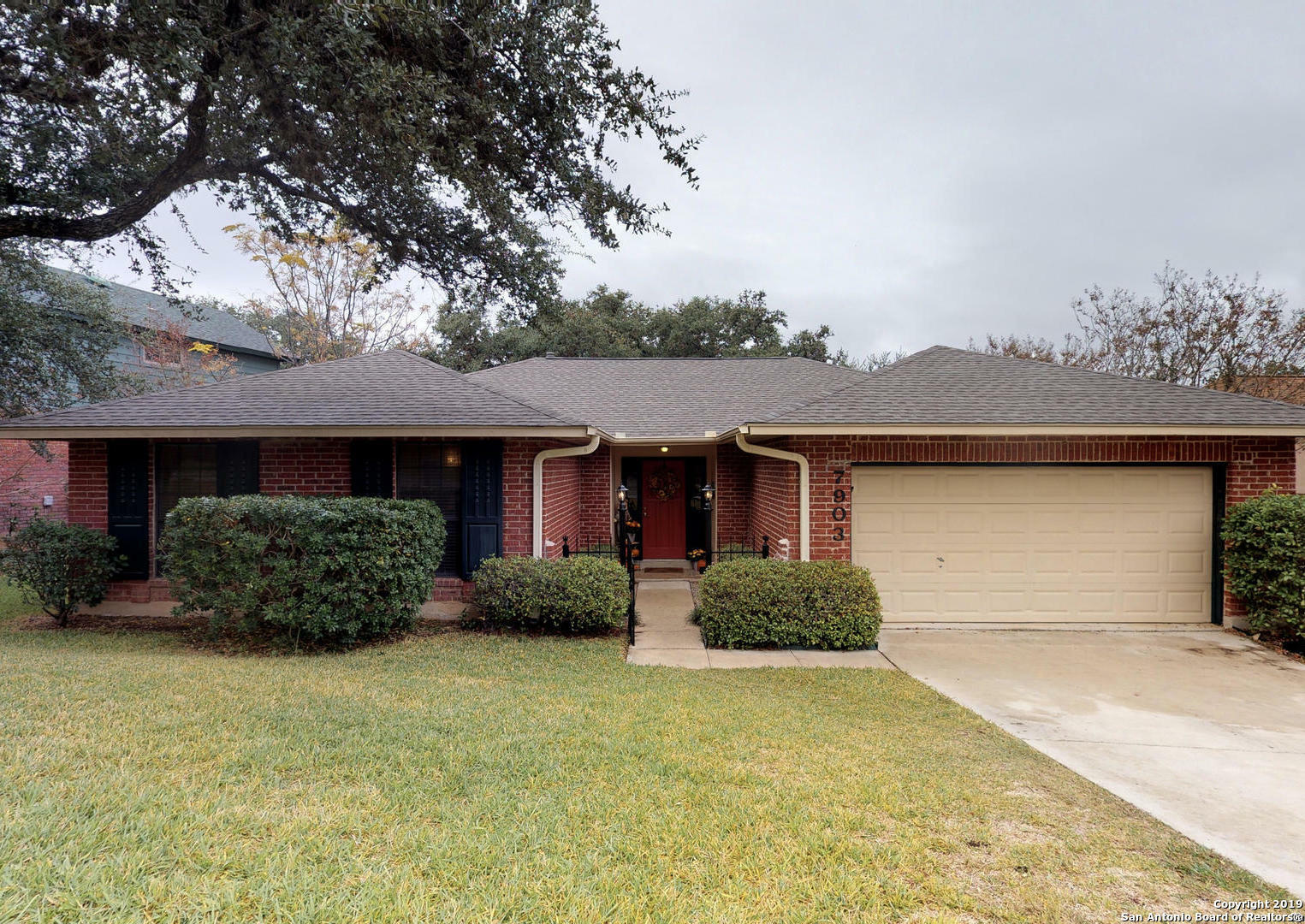 Property Photo:  7903 Creek Trail St  TX 78254 