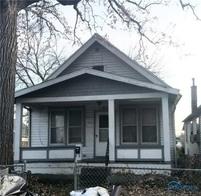 Property Photo:  1611 Fernwood Avenue  OH 43607 