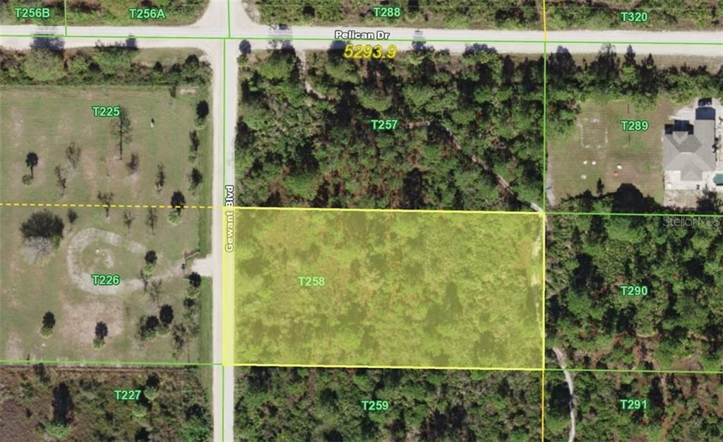 Property Photo:  7008 Gewant Boulevard  FL 33982 