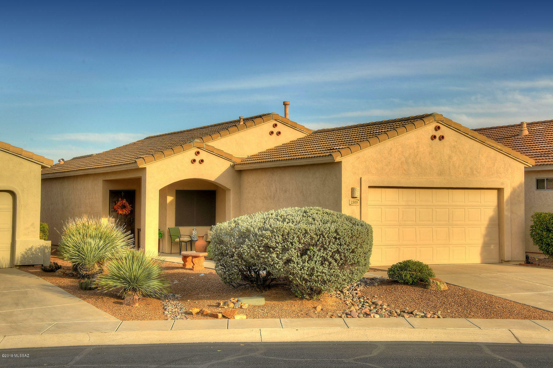 Property Photo:  2309 S Via Anzavita  AZ 85614 