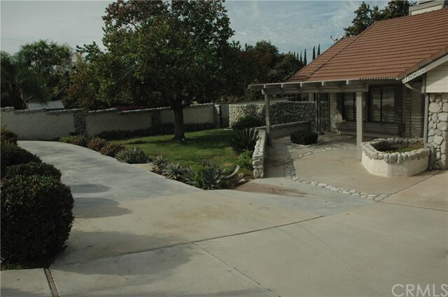 Property Photo:  10955 Cleveland Avenue  CA 92503 