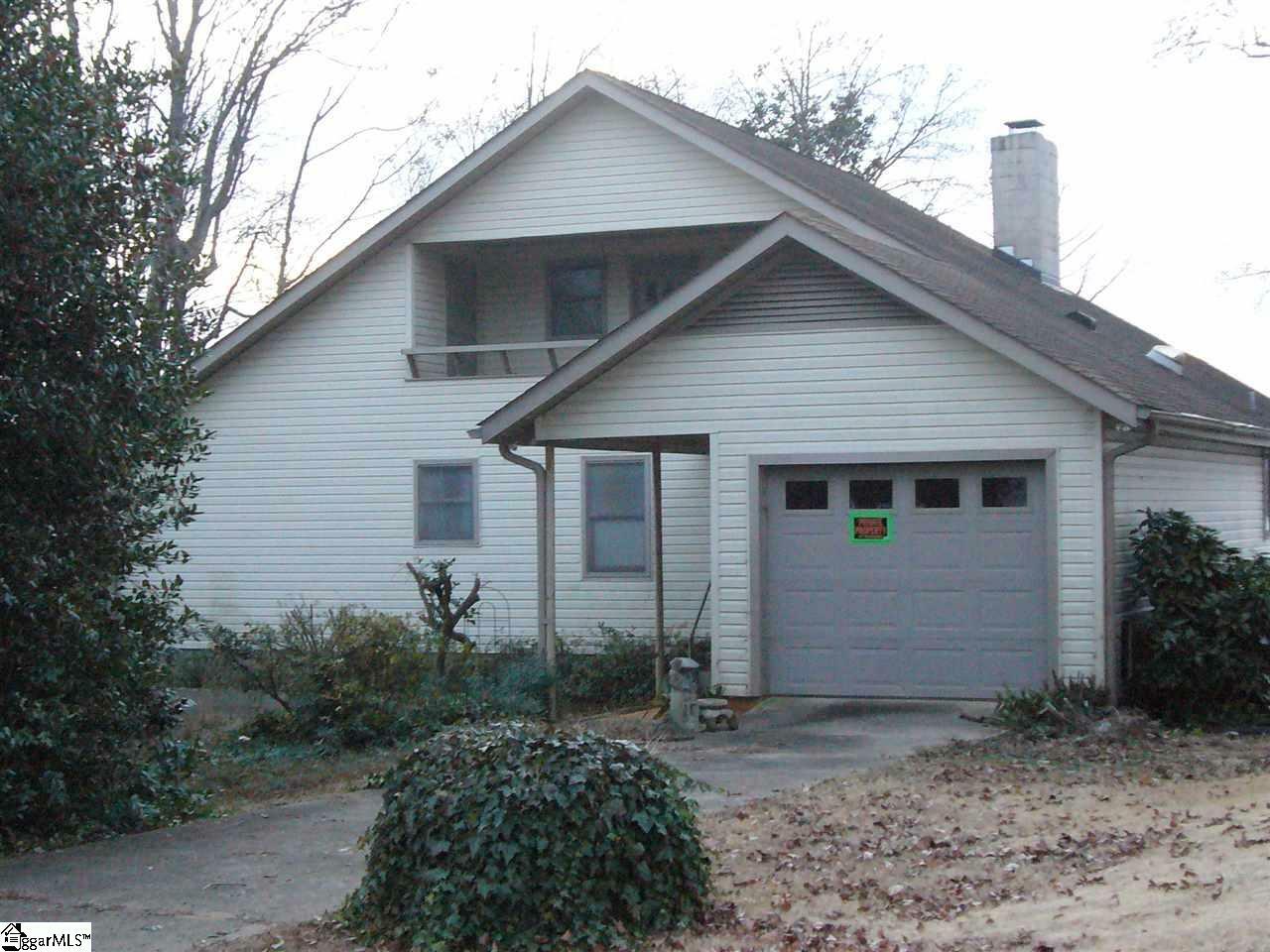 Property Photo:  130 Mountain Lake Drive  SC 29349 