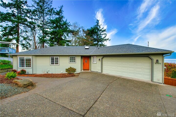 Property Photo:  4706  Camano Place  WA 98221 