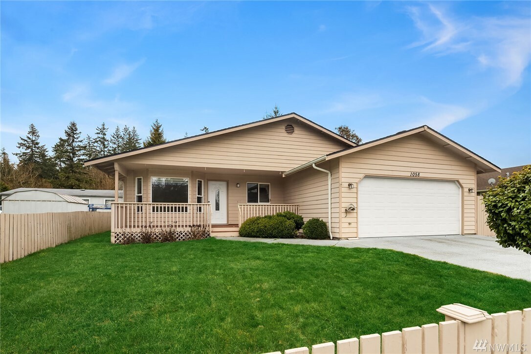 Property Photo: 1058 Gary Lane WA 98282