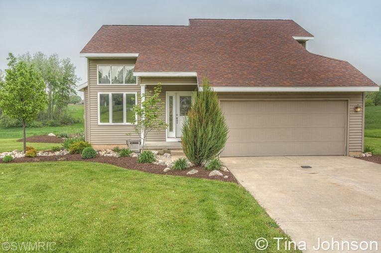 Property Photo: 5305 S Columbine Lane MI 49412
