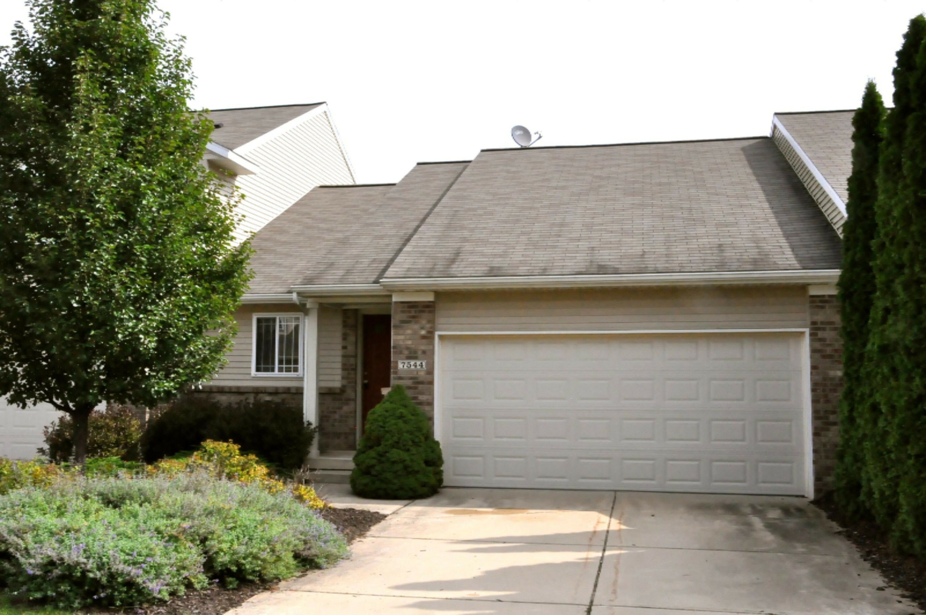 Property Photo:  7544 Crooked Creek Drive SW  MI 49315 