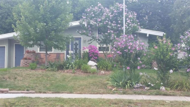 Property Photo:  4237 Westchester Drive SE  MI 49546 