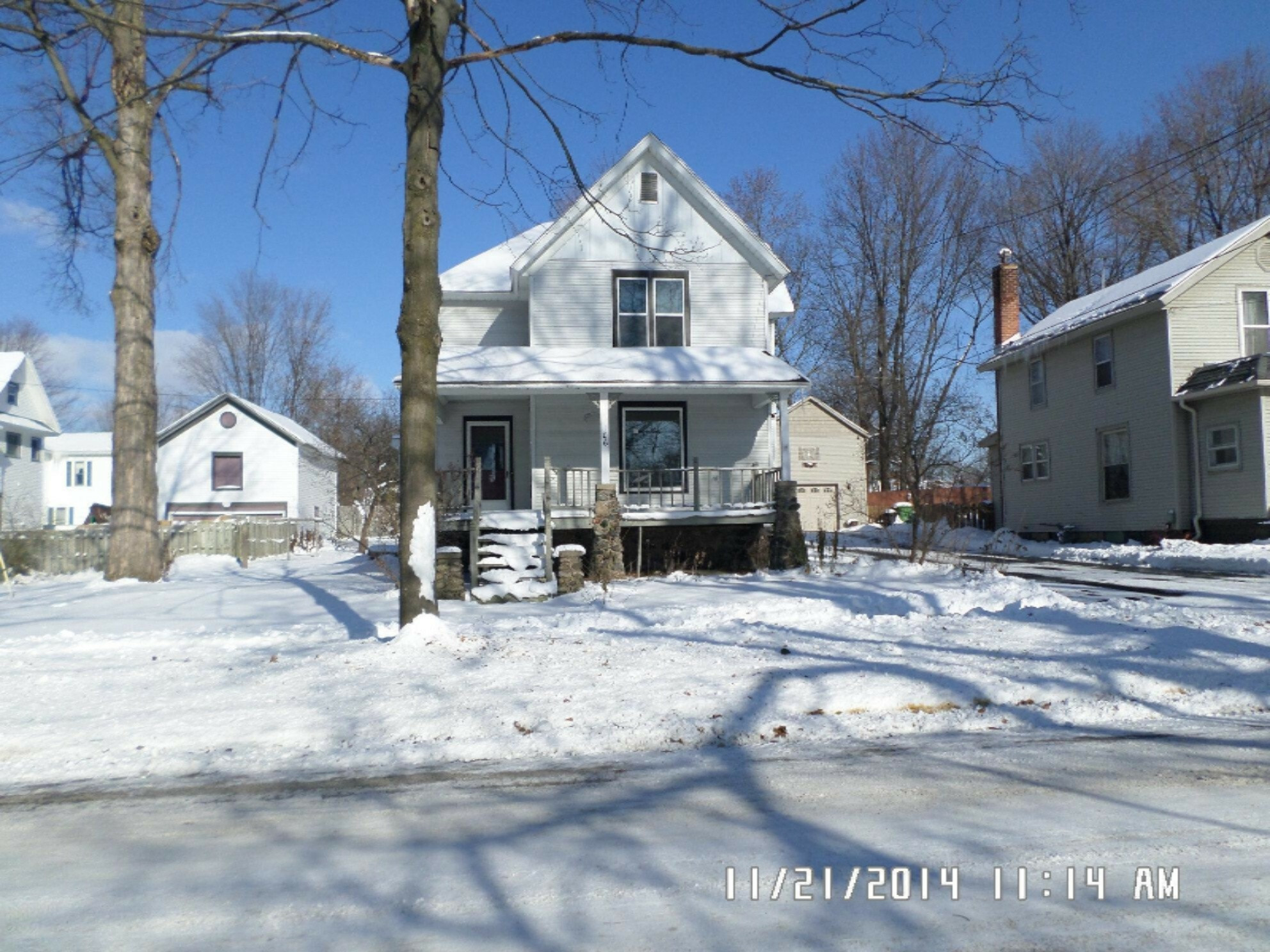 Property Photo:  106 Spruce Street  MI 49047 