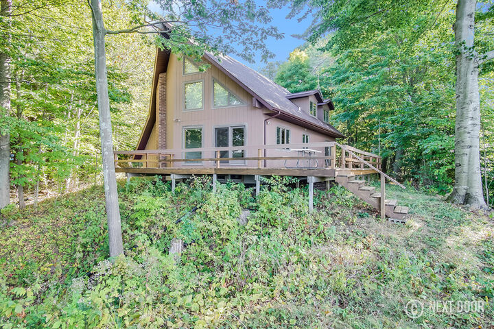8513 Chuckanut Drive  Montague MI 49437 photo