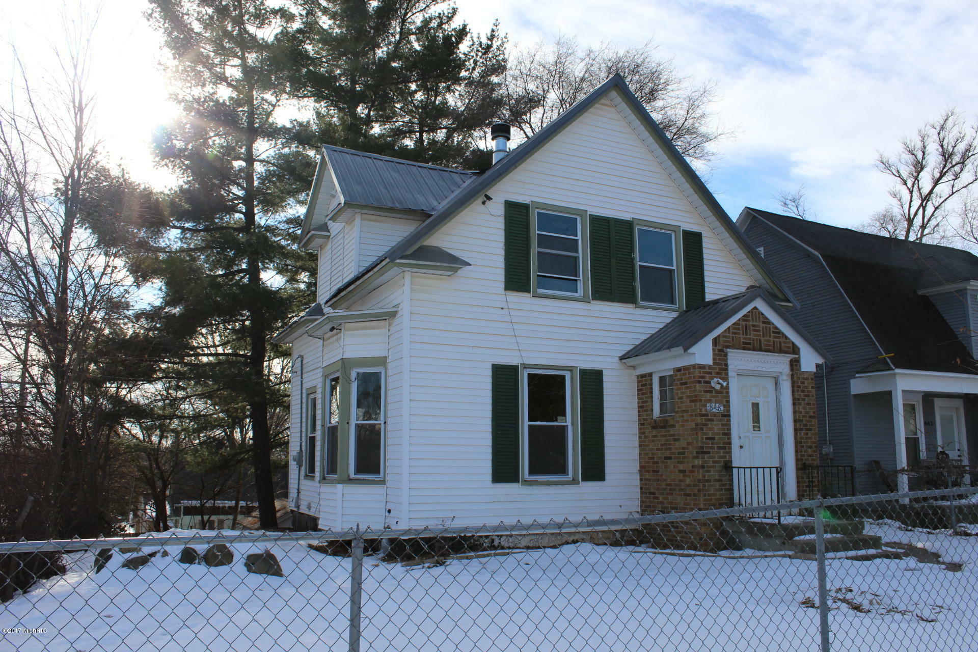 Property Photo: 848 Hall Street SE SE MI 49507