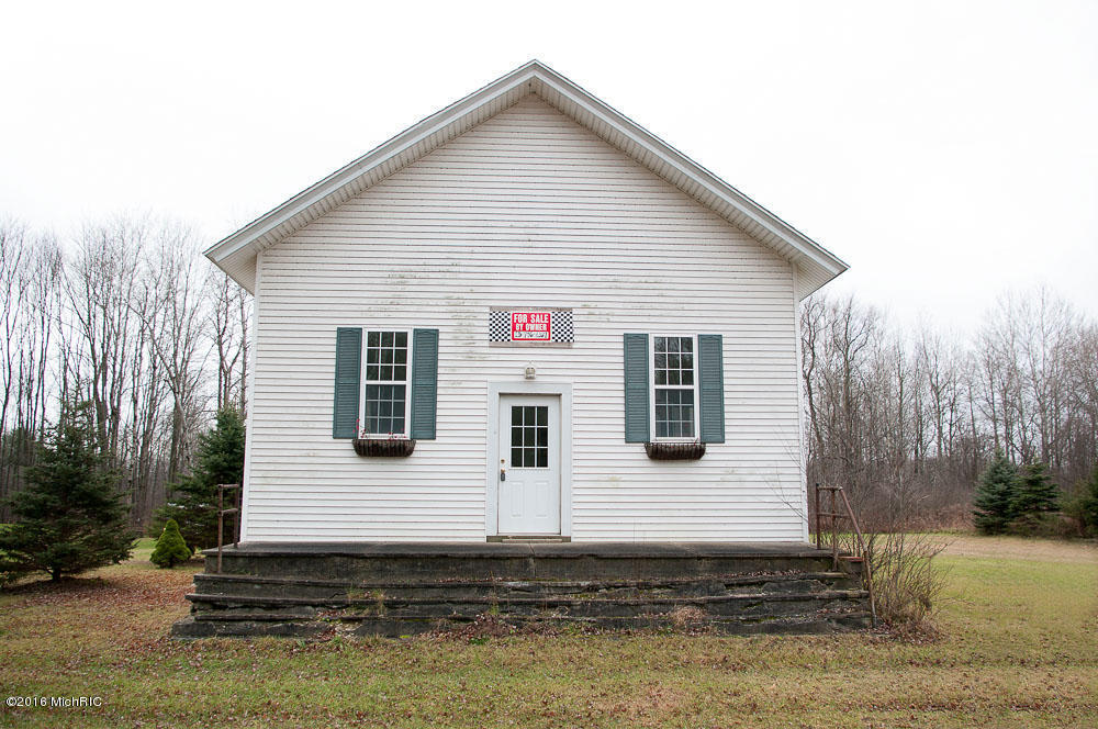 Property Photo:  14855 Buchanan Road  MI 49346 