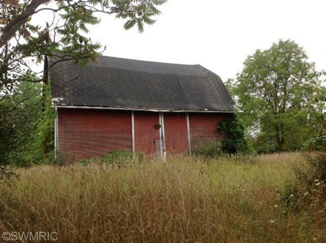 Property Photo:  3576 Meadowbrook Road  MI 49085 