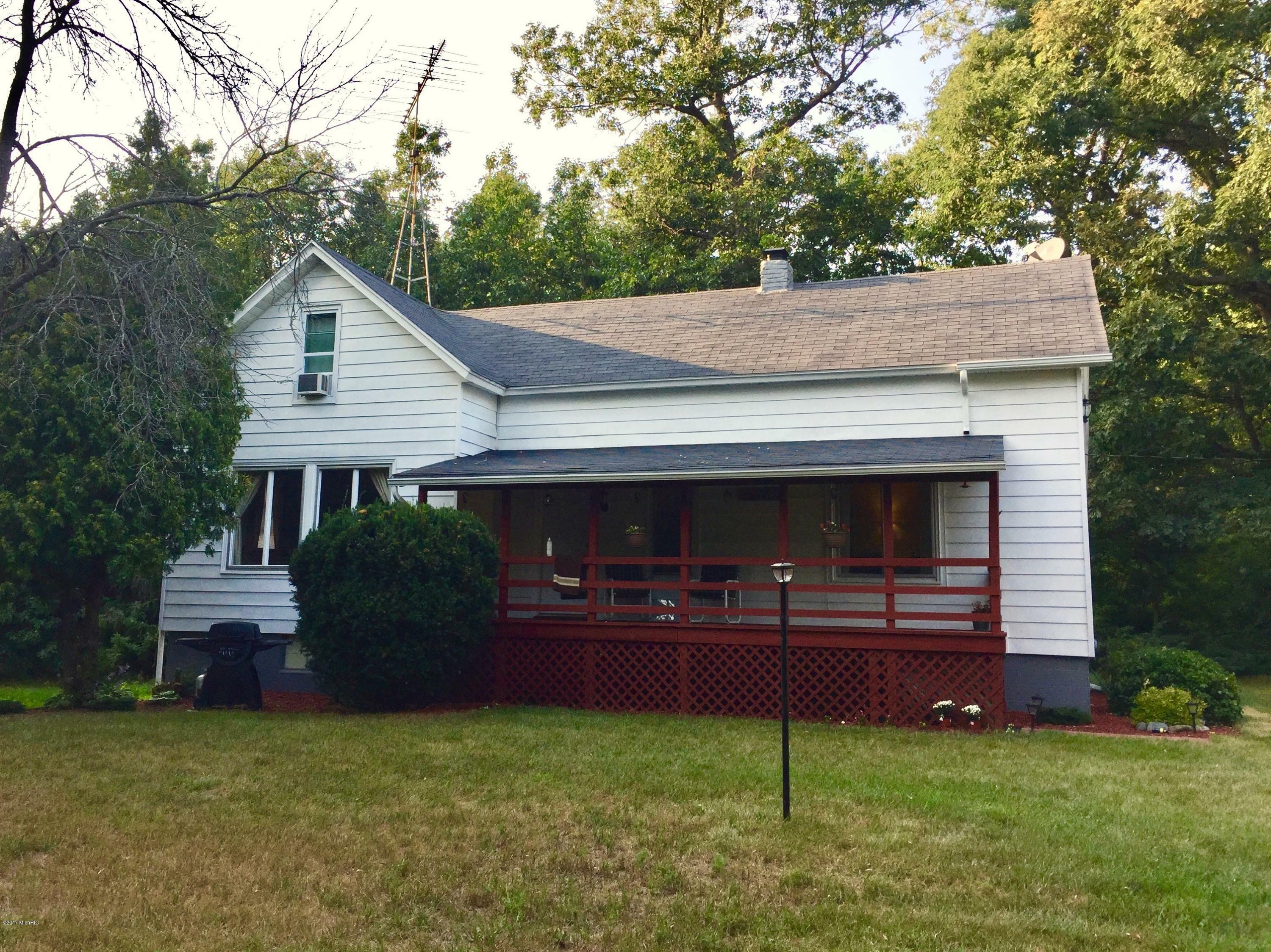 Property Photo:  3325 Putnam Road  MI 49445 