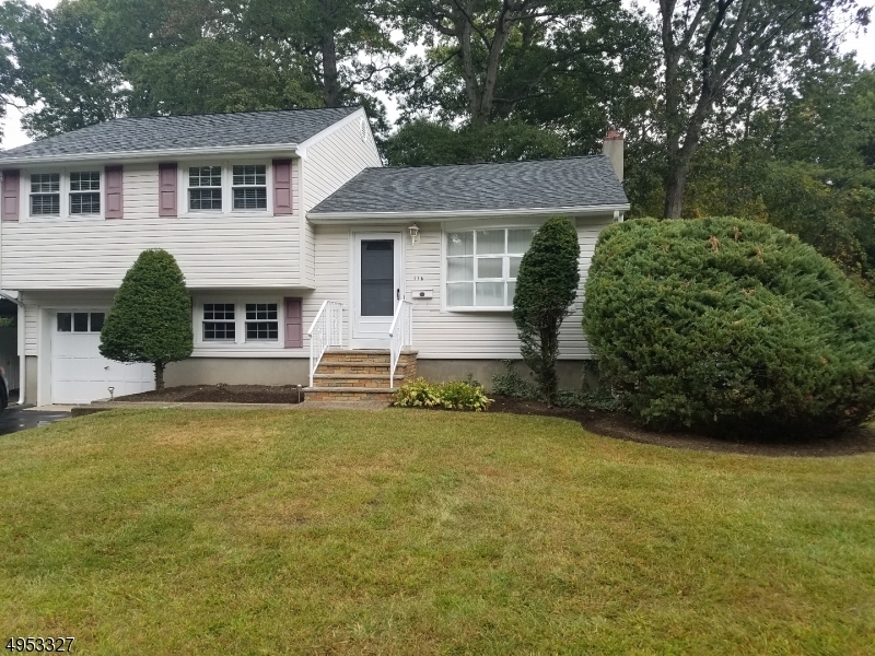 Property Photo:  116 Knolls Rd  NJ 07403 