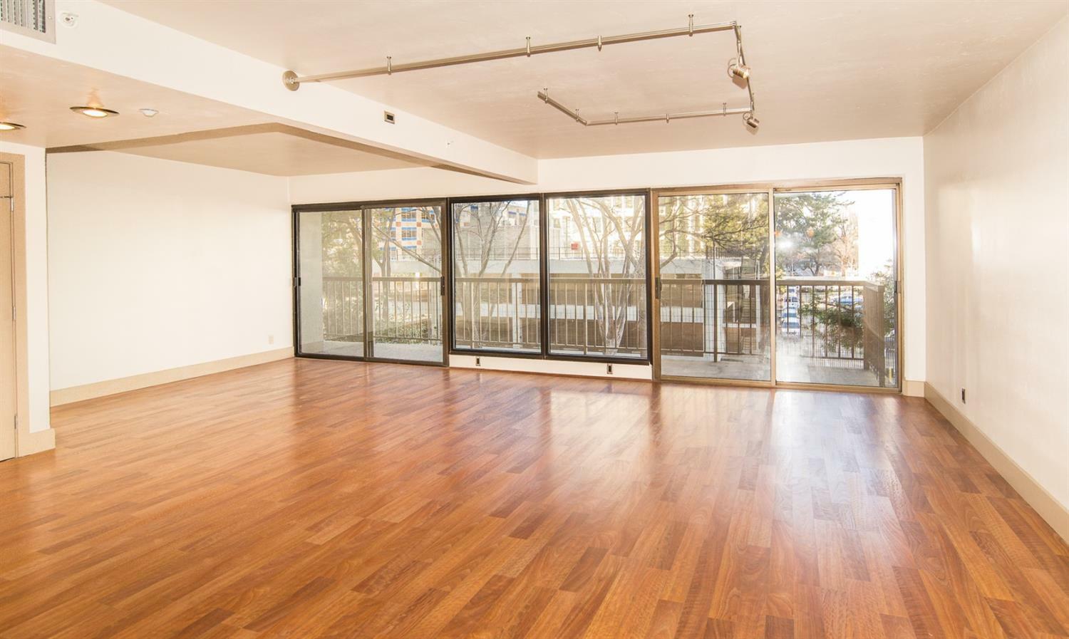 Property Photo: 500 N Street 303 CA 95814