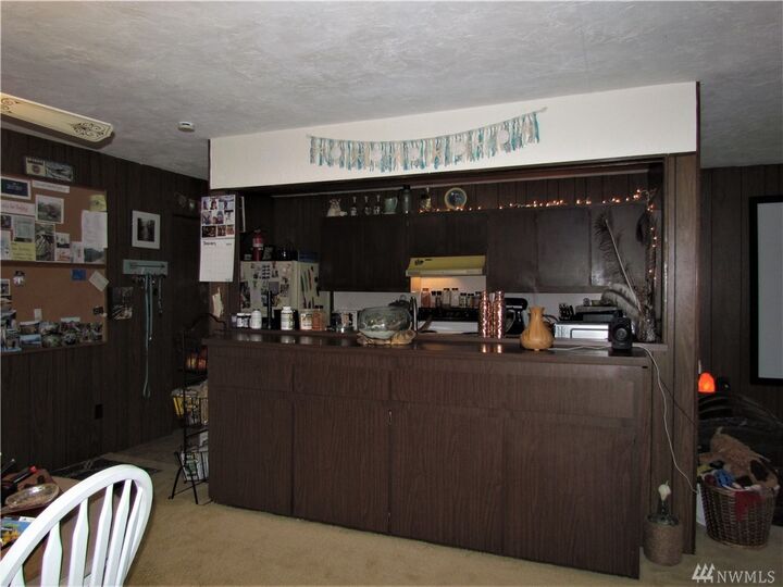 Property Photo: 130 -134 W Park Ave WA 98362