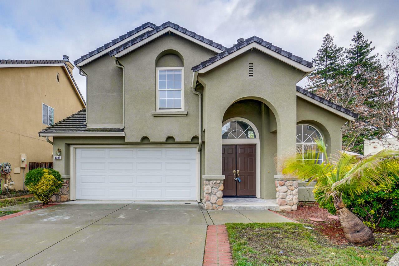 Property Photo: 4309 Verdigris Circle CA 95134