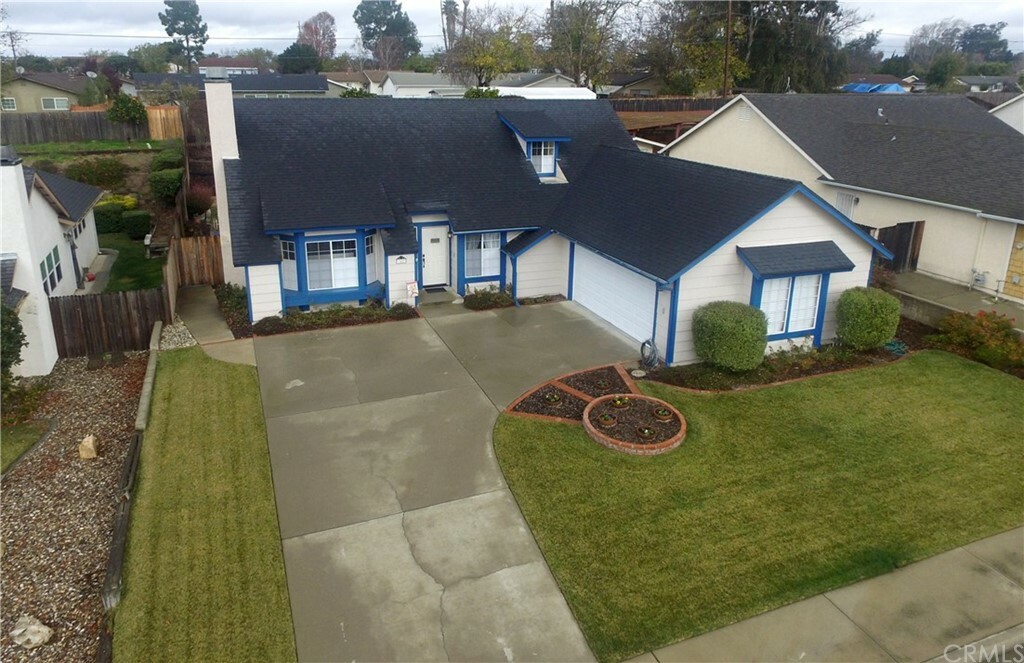 Property Photo:  769 Hartnell Road  CA 93455 