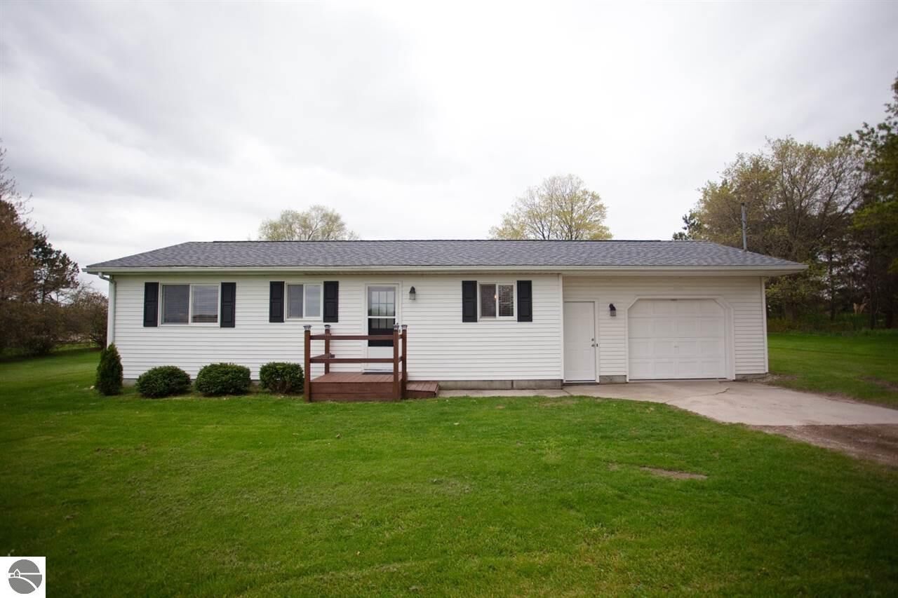 Property Photo:  5445 W Monroe Road  MI 48801 