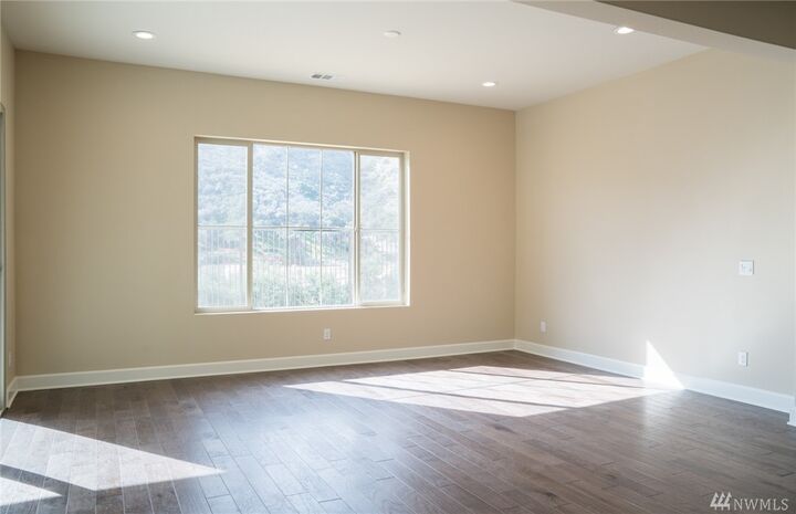 Property Photo: 301 NE Shadow Ave (Lot 4) WA 98056