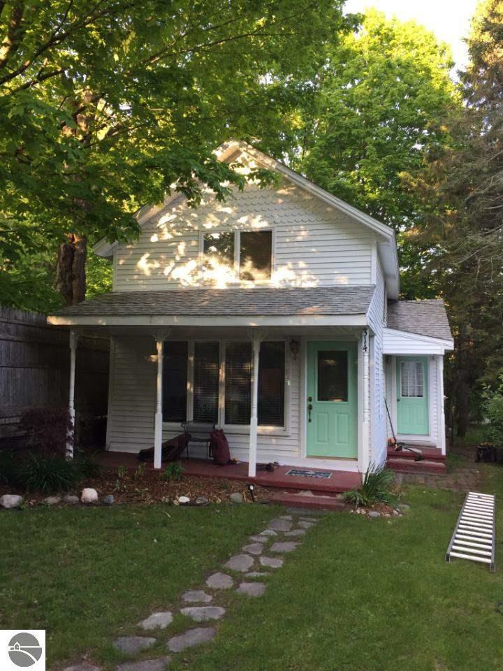 Property Photo: 314 Michigan Avenue MI 49635