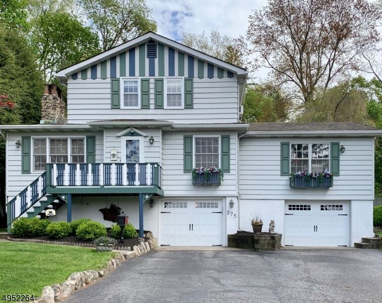 Property Photo:  275 E Shore Trl  NJ 07871 