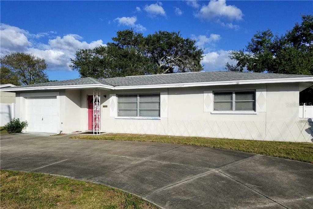 Property Photo:  8627 113th Street  FL 33772 