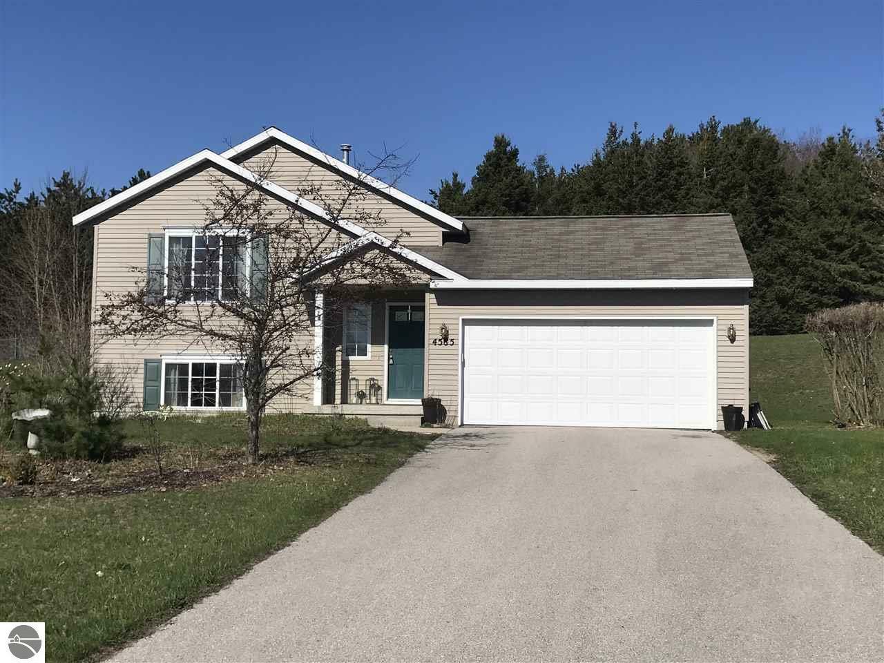 Property Photo: 4585 Rokos Court MI 49685