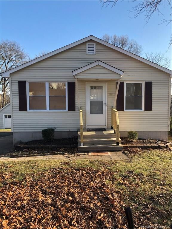 Property Photo:  28 Matthew Road  CT 06405 