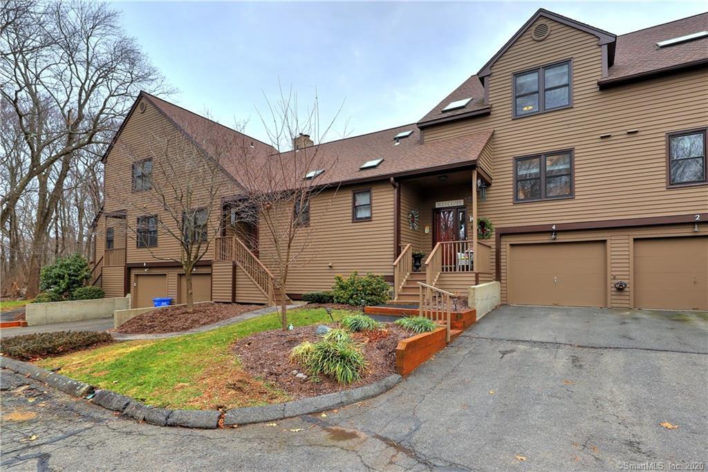 Property Photo: 4 Wildflower Lane 4 CT 06468