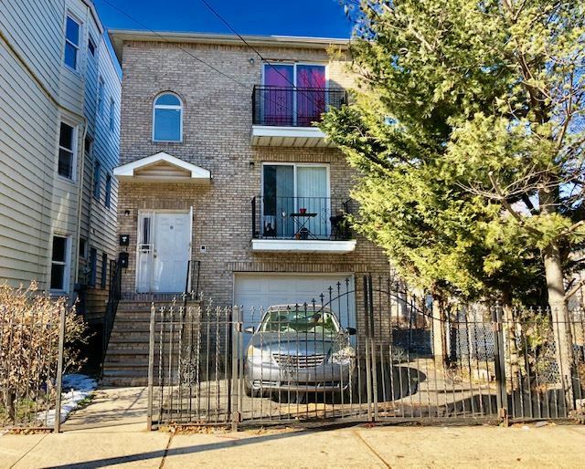 Property Photo: 91 South 13th St NJ 07107