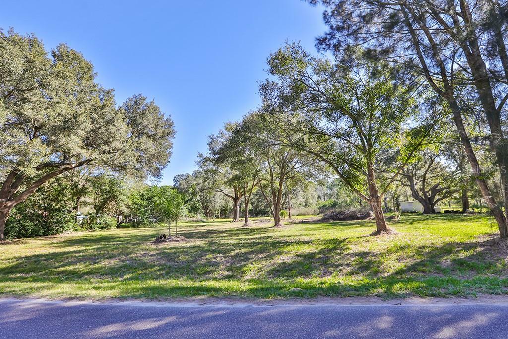 Property Photo:  2510 McArthur Road  FL 33598 