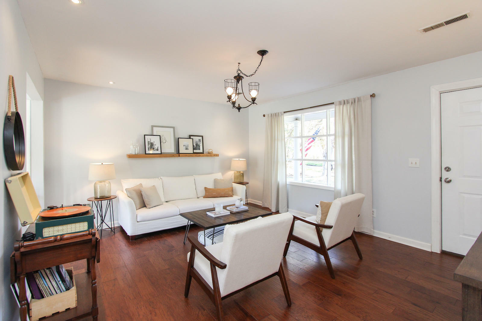 Property Photo: 932 Hood Street SC 29412
