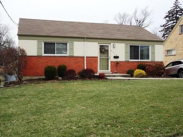 Property Photo:  8329 Coghill Ln  OH 45239 
