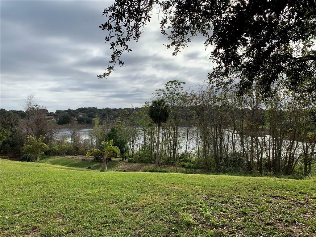 Property Photo:  1544 Oak Valley Boulevard  FL 34715 