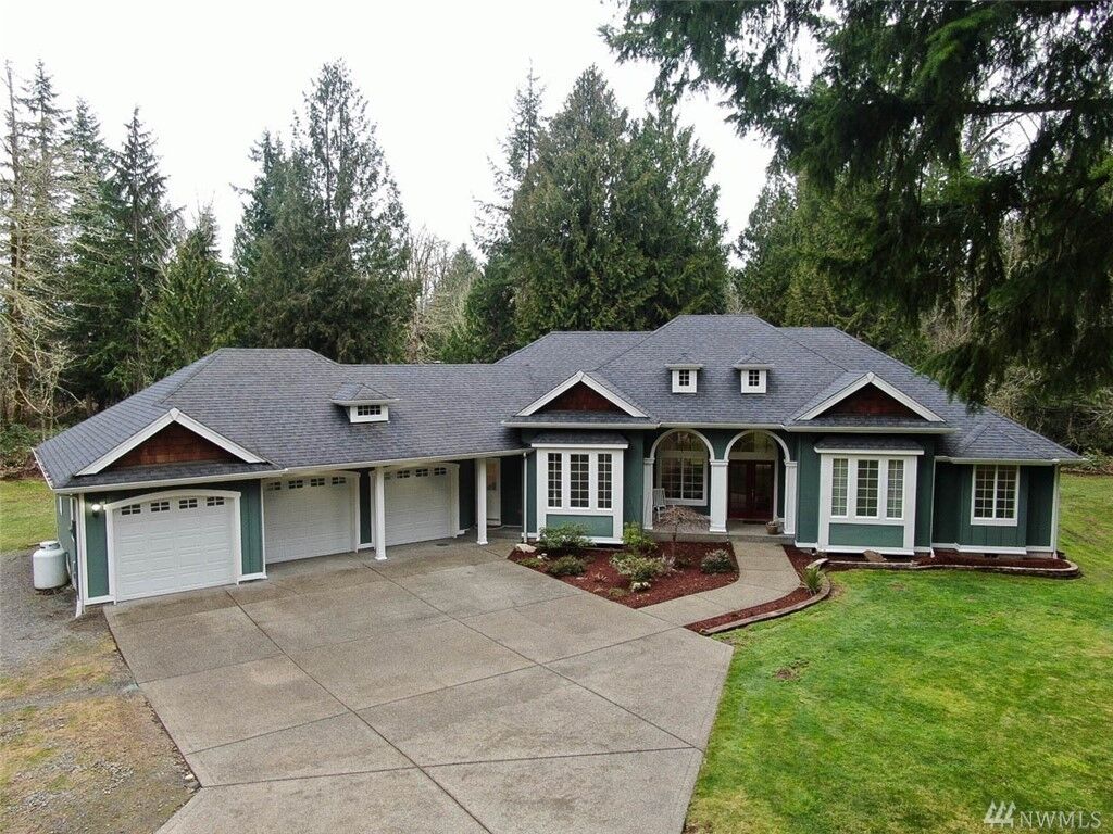 Home for sale in Yelm 15203 Maple Ridge Lane SE, Yelm, WA 98597